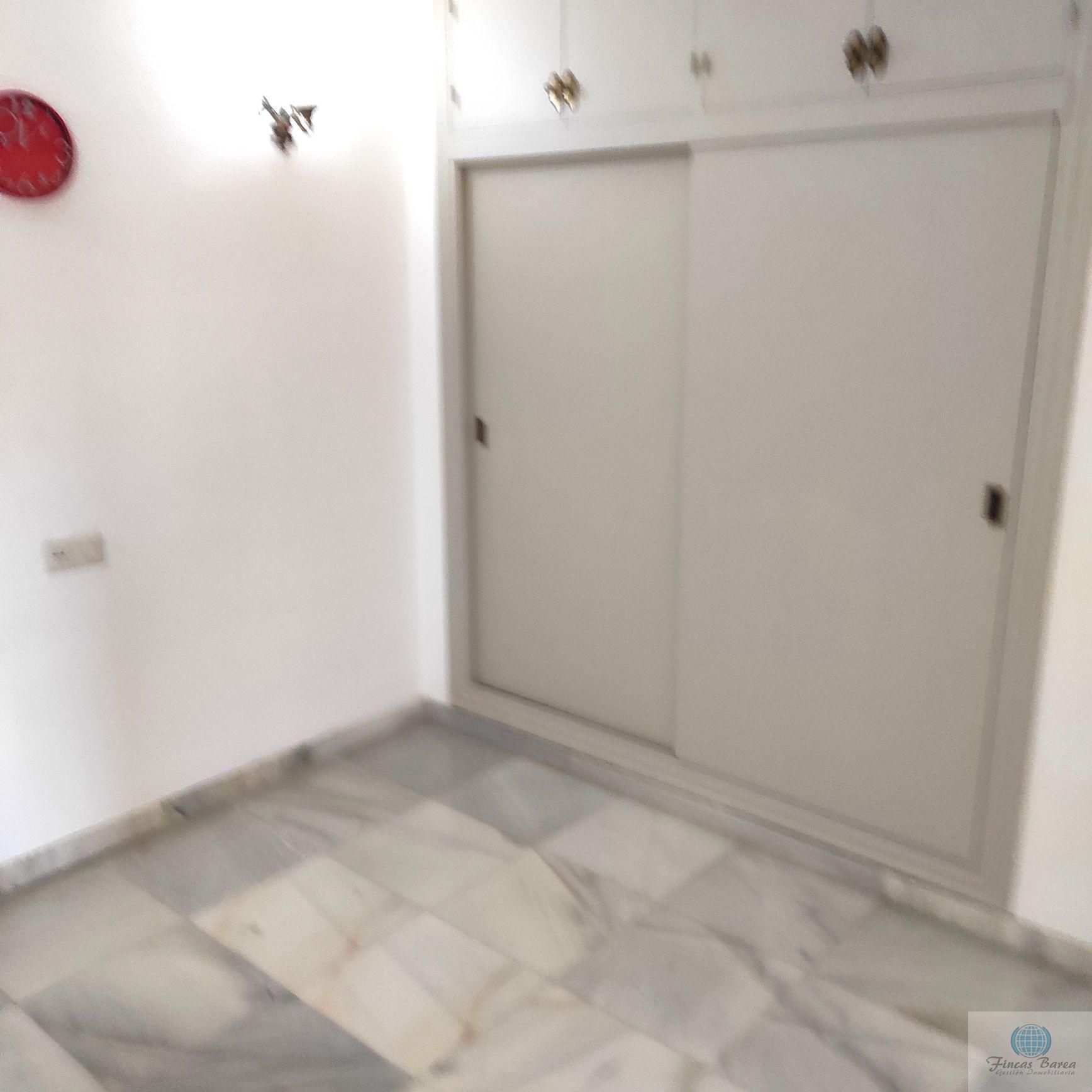 For sale of flat in Fuengirola
