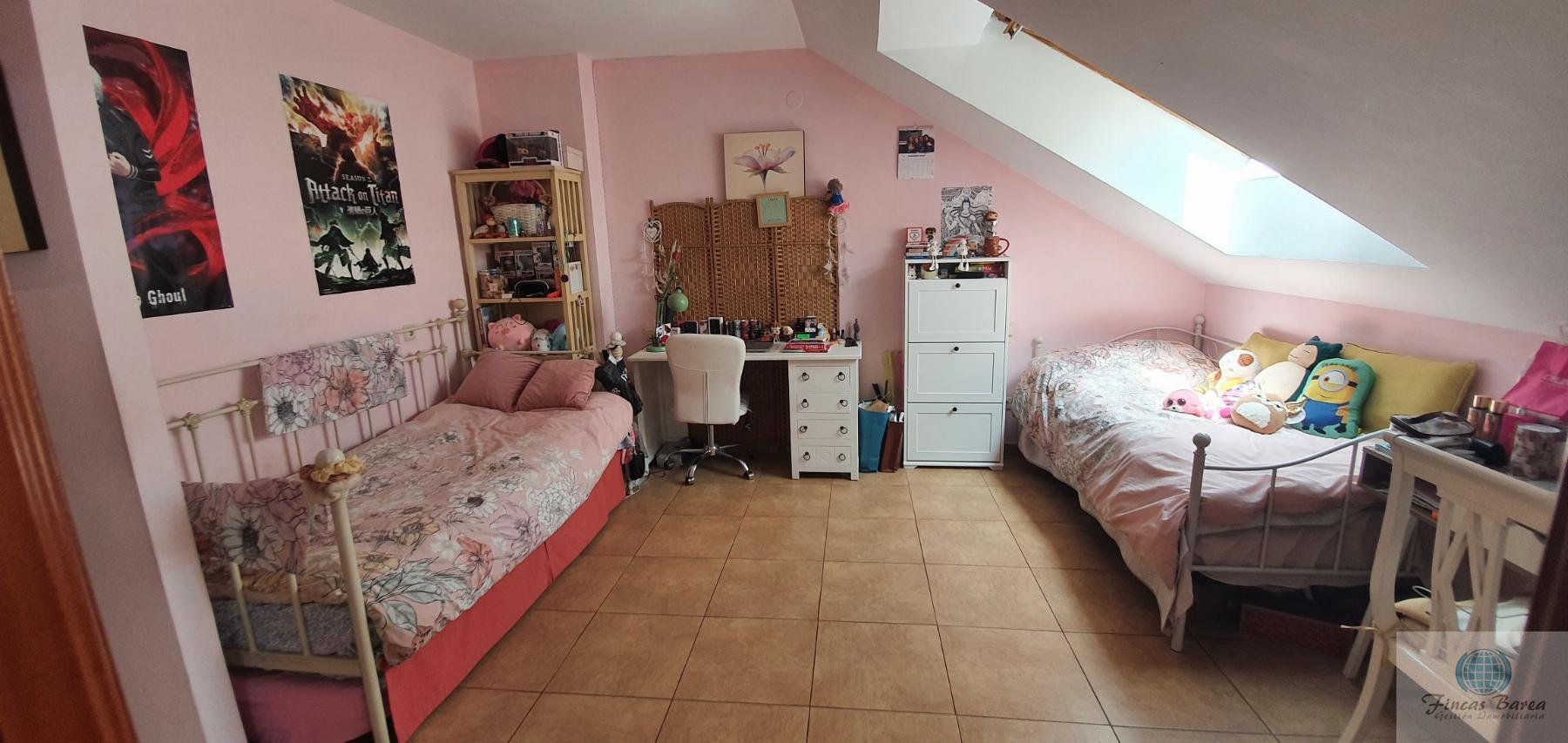 For sale of penthouse in Fuengirola