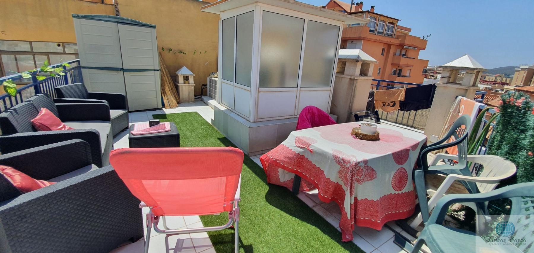 For sale of penthouse in Fuengirola