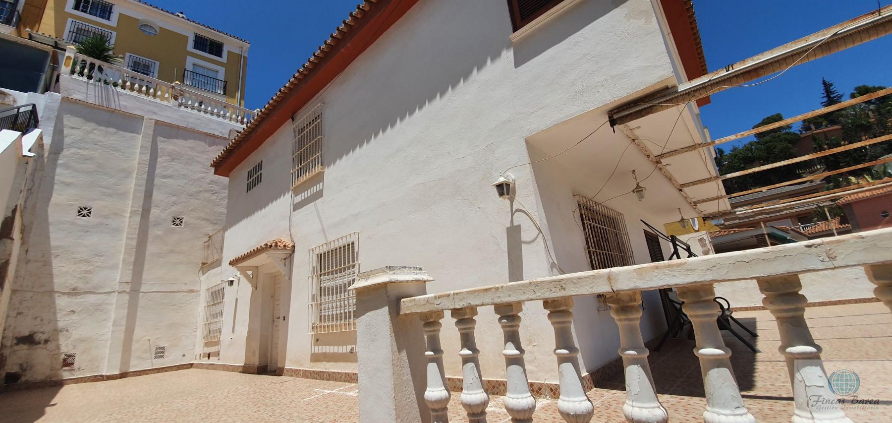 For sale of chalet in Málaga