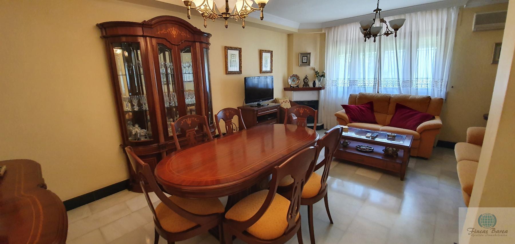 For sale of chalet in Fuengirola