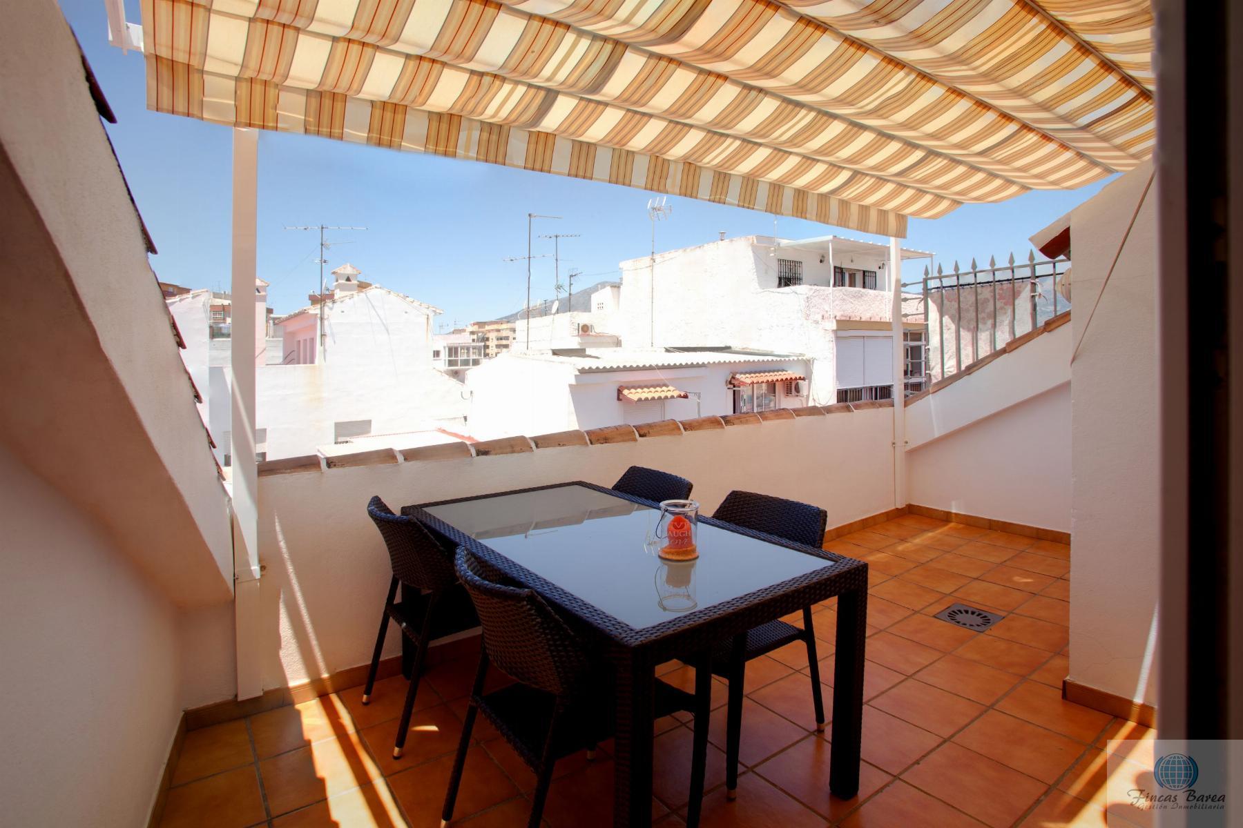 For sale of penthouse in Fuengirola