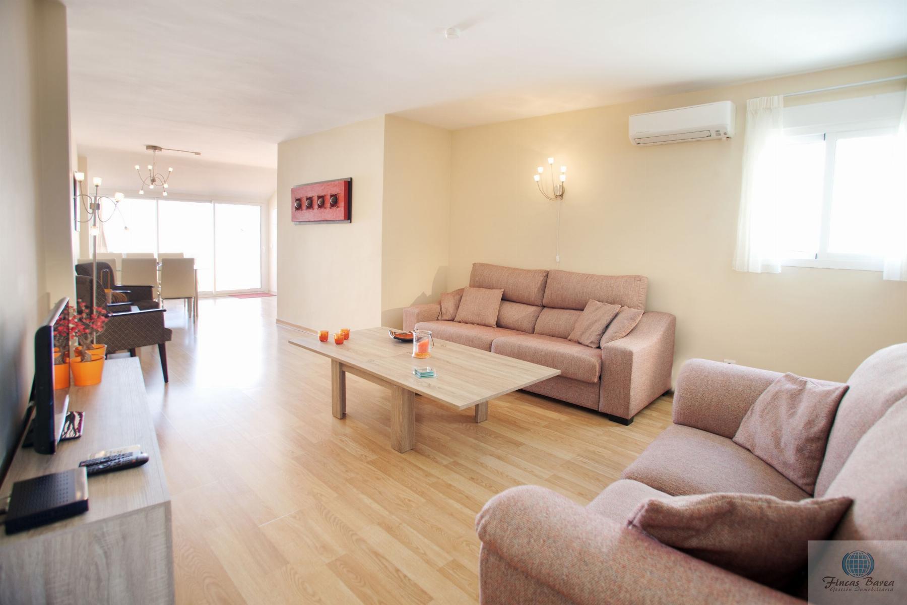 For sale of penthouse in Fuengirola