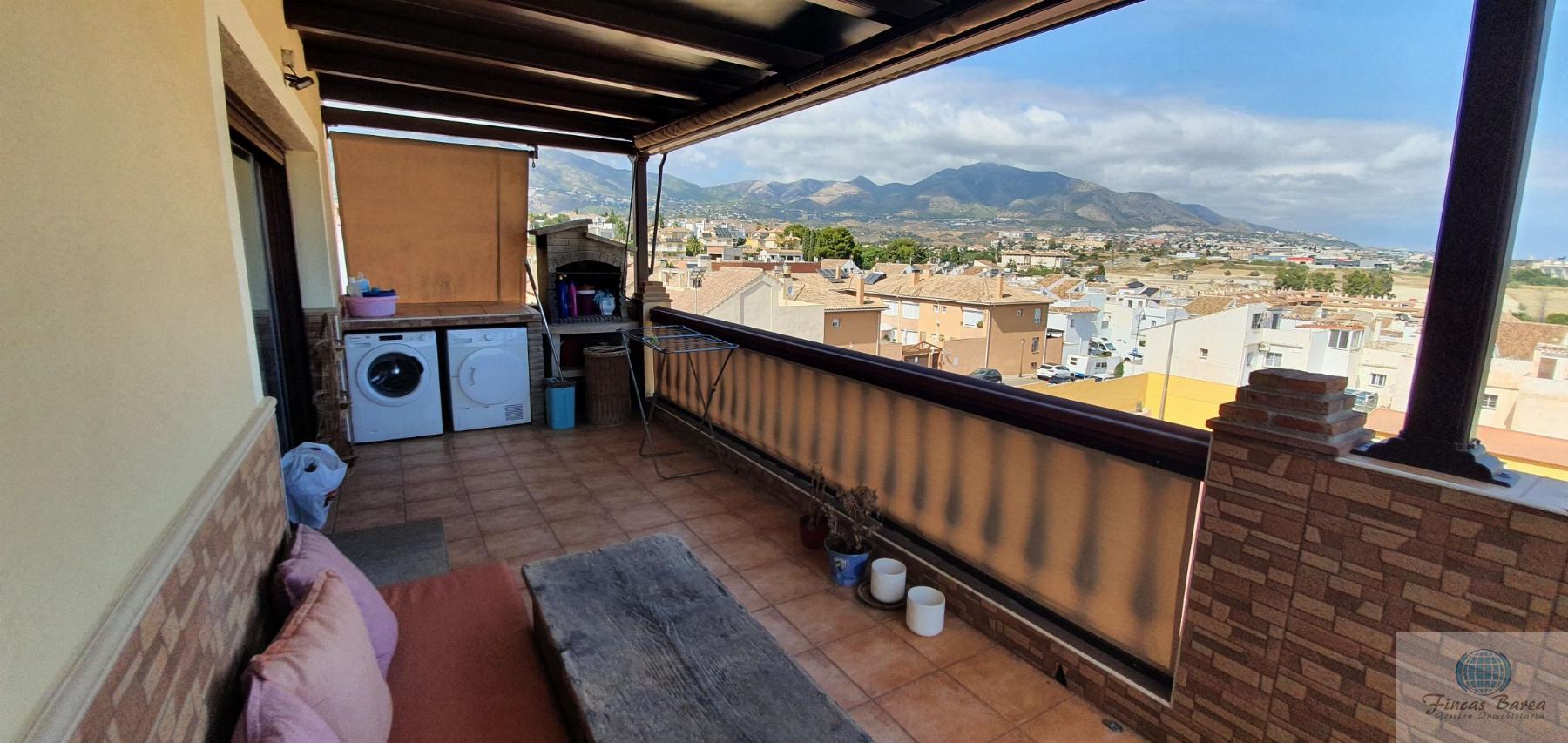 For sale of penthouse in Mijas Costa