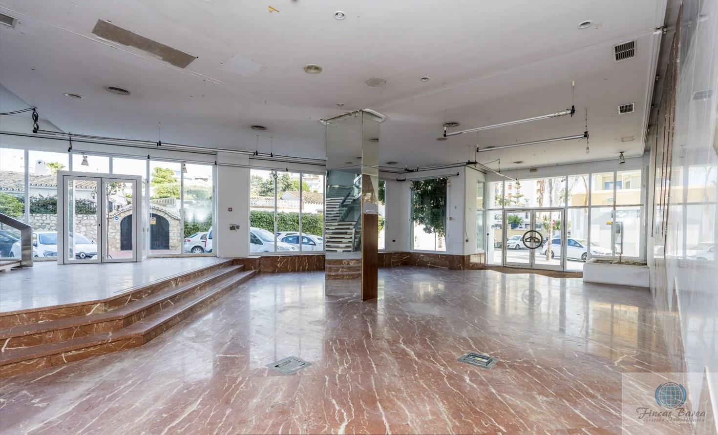 For rent of commercial in Fuengirola