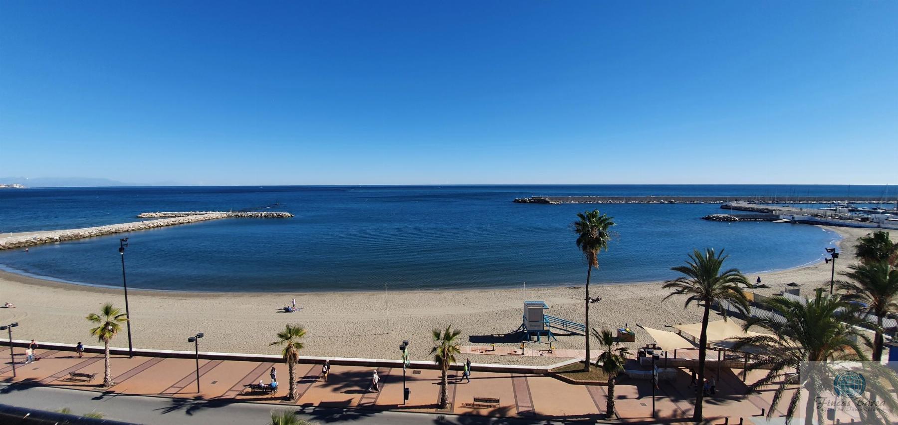 For sale of flat in Fuengirola