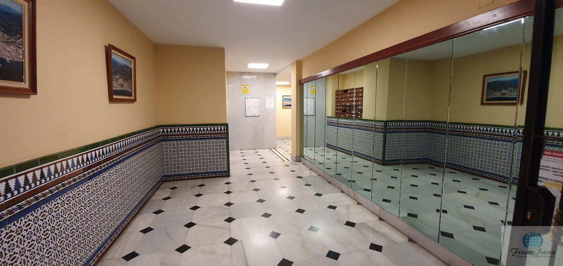 For sale of flat in Fuengirola