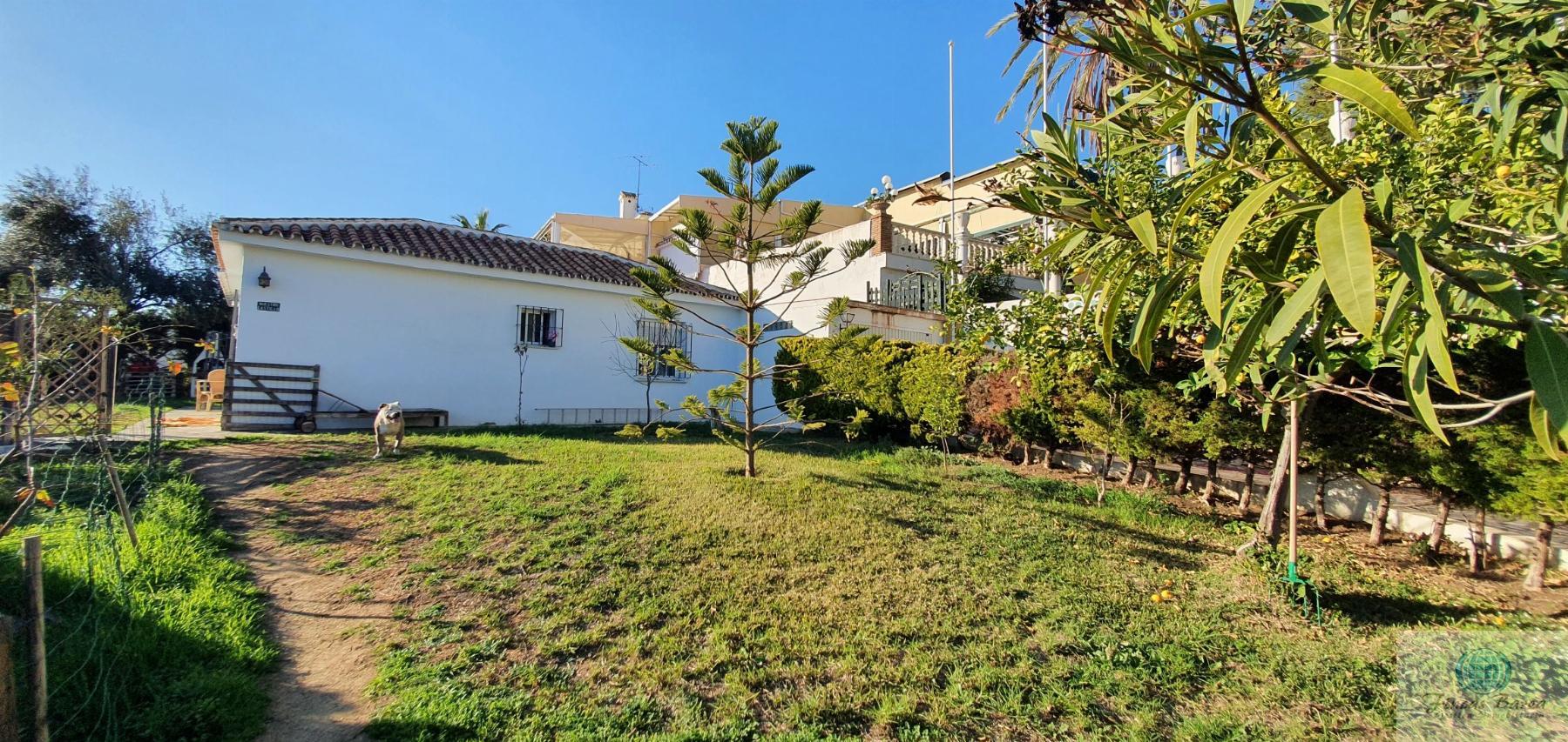 For sale of chalet in Mijas