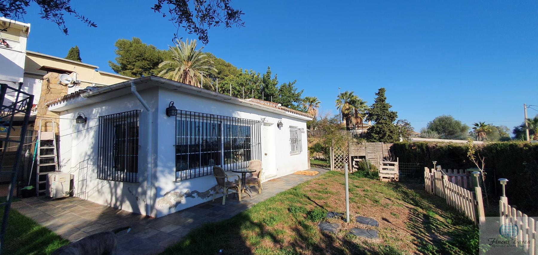 For sale of chalet in Mijas