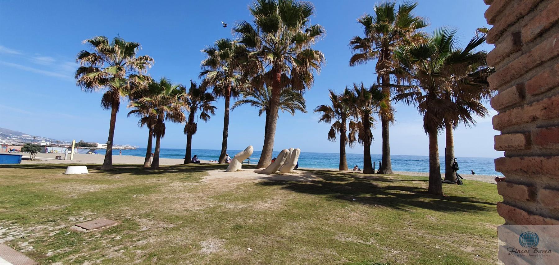 For sale of building in Fuengirola