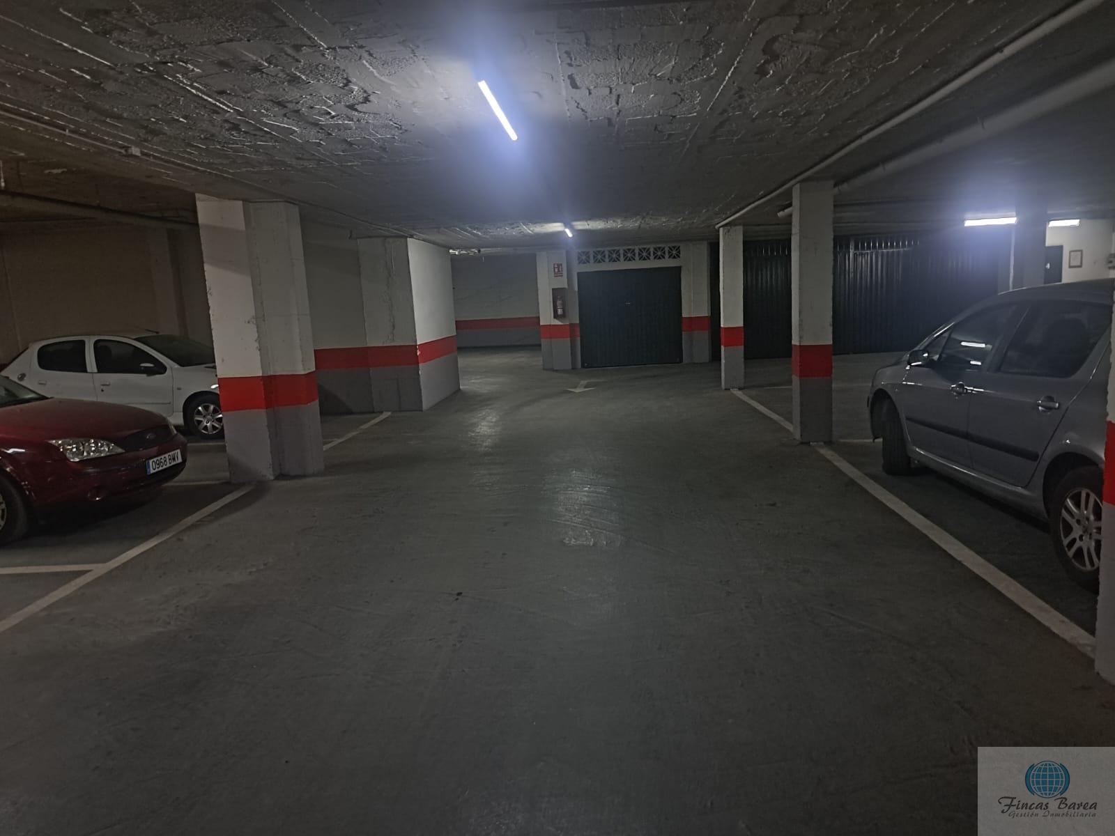 For rent of garage in Fuengirola