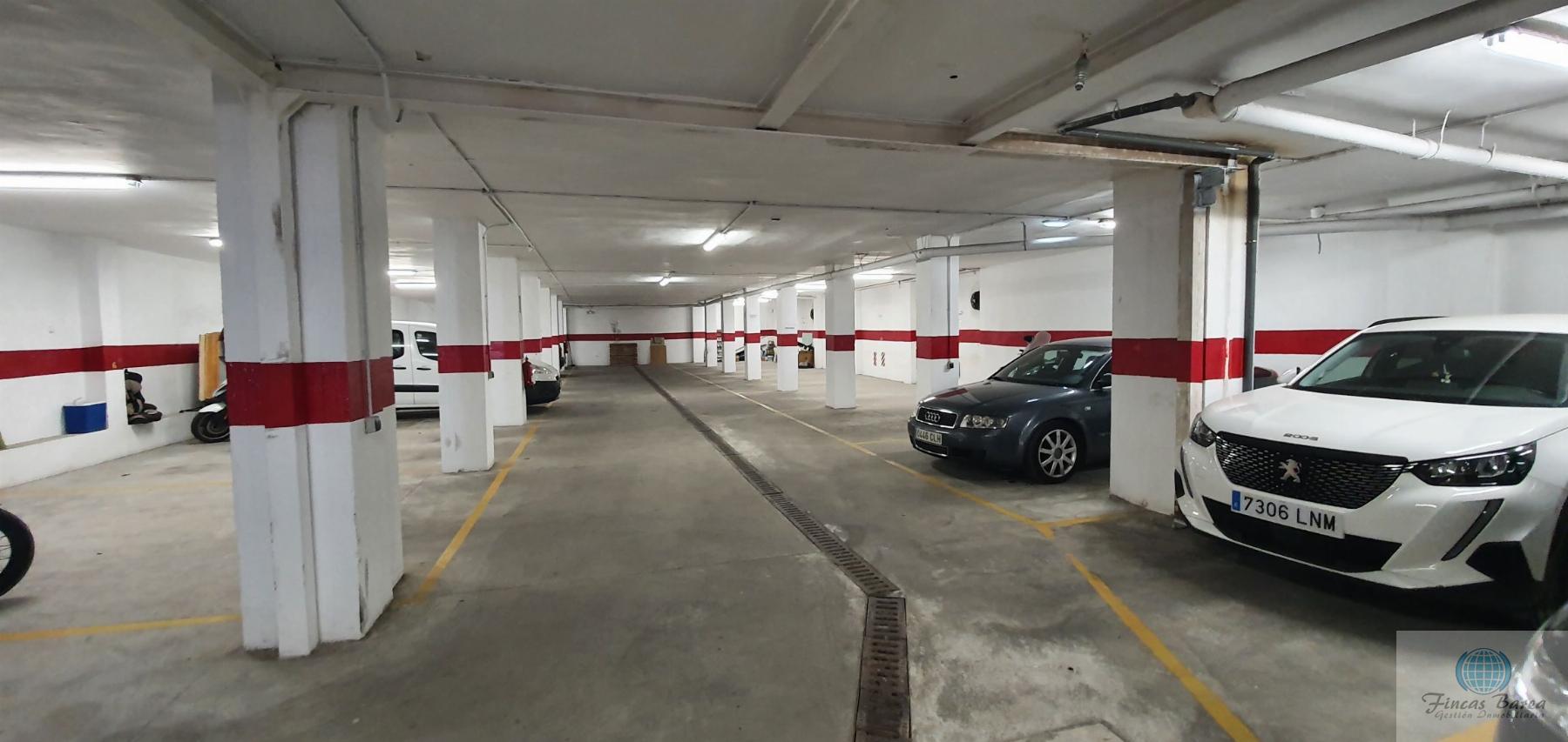 For sale of garage in Fuengirola