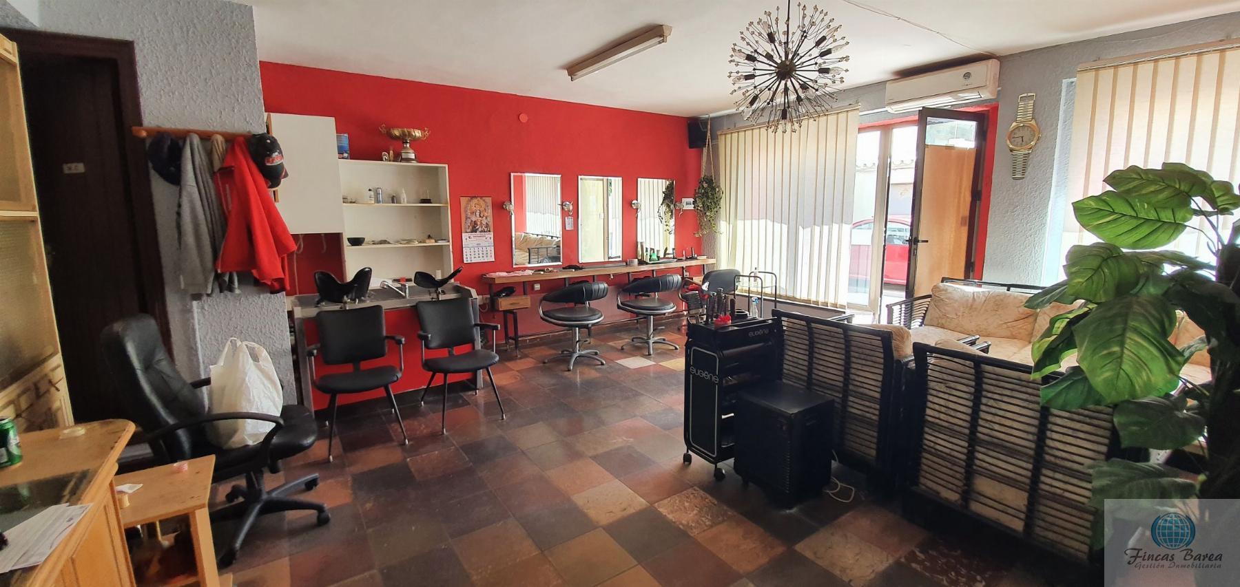 For rent of commercial in Fuengirola