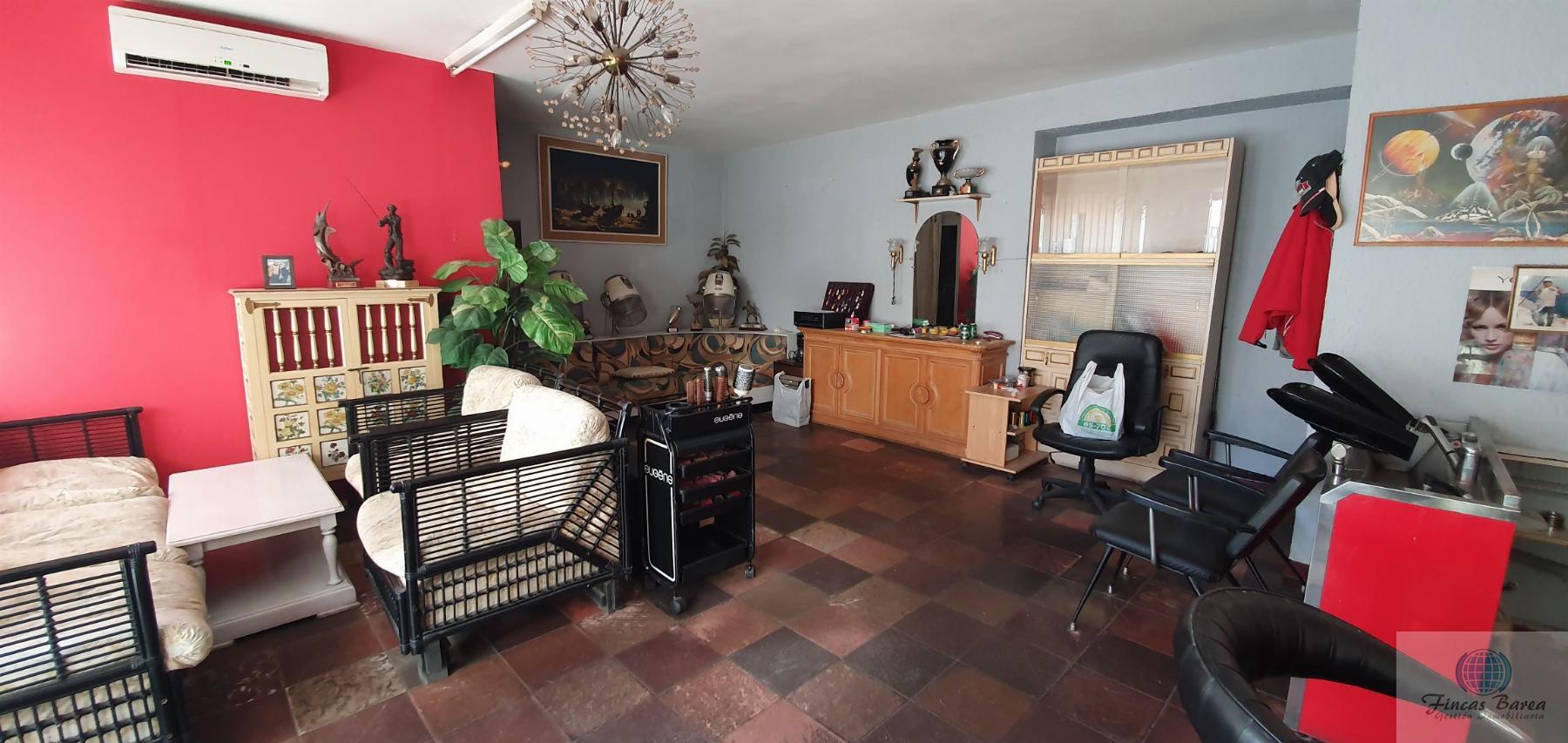 For rent of commercial in Fuengirola