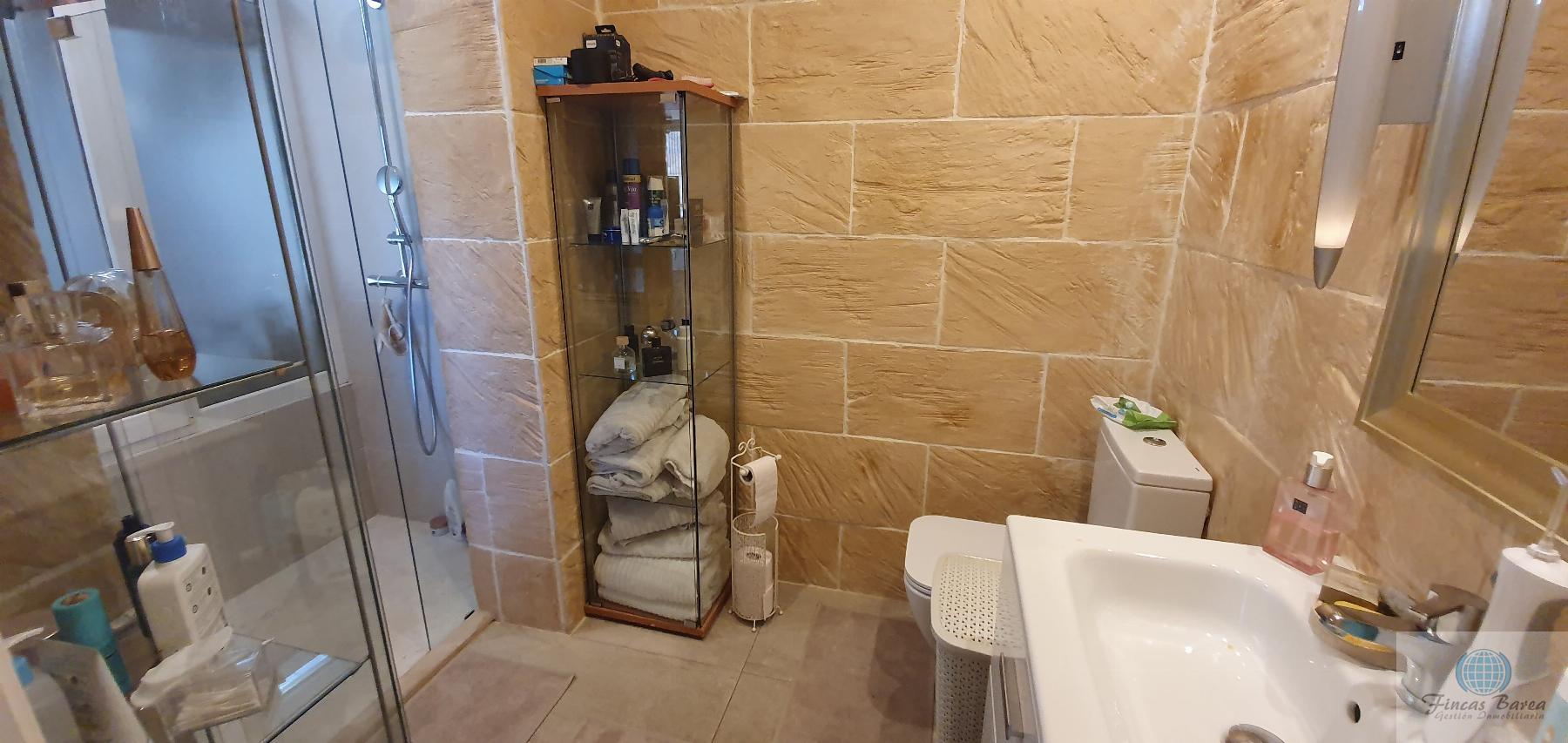 For sale of chalet in Fuengirola