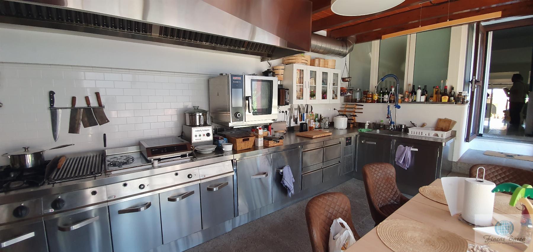 For sale of chalet in Fuengirola