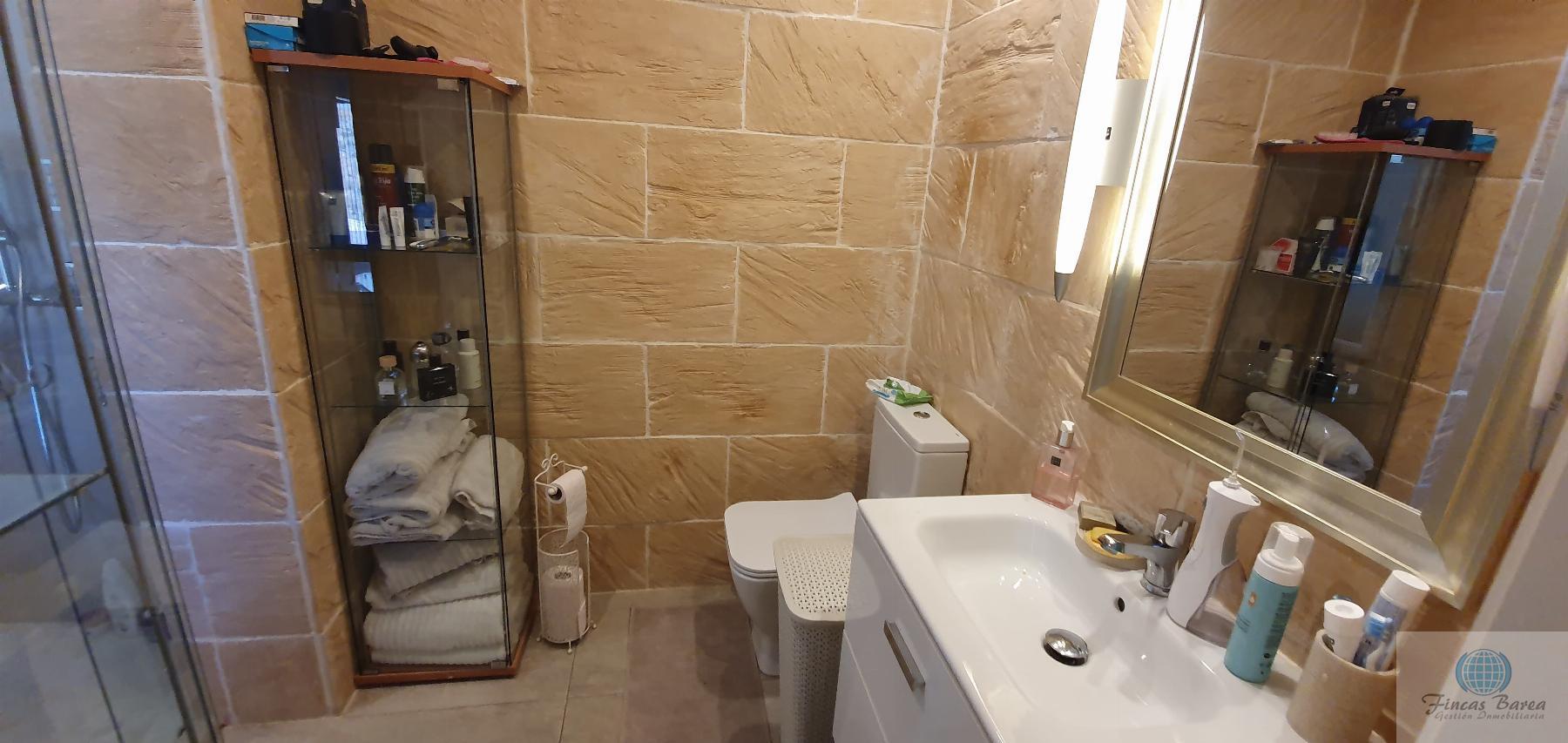 For sale of chalet in Fuengirola