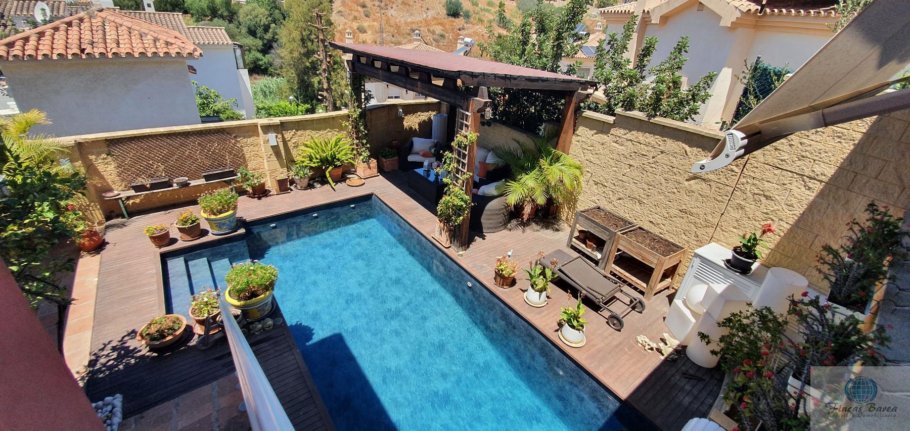 For sale of chalet in Fuengirola