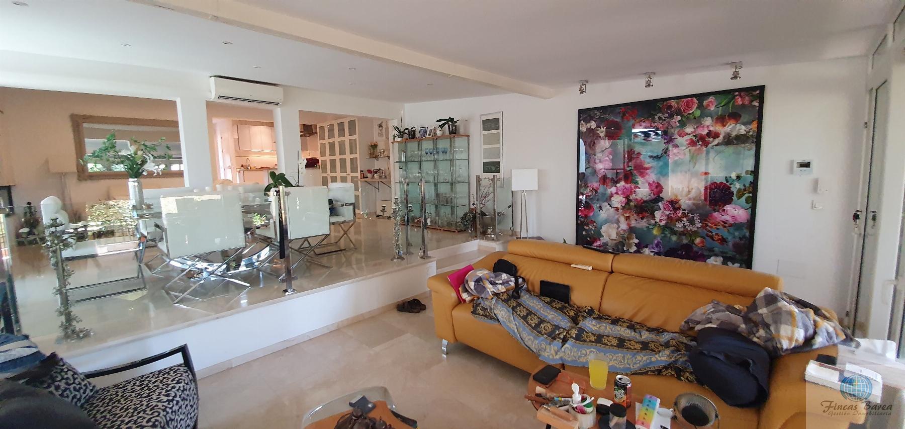For sale of chalet in Fuengirola