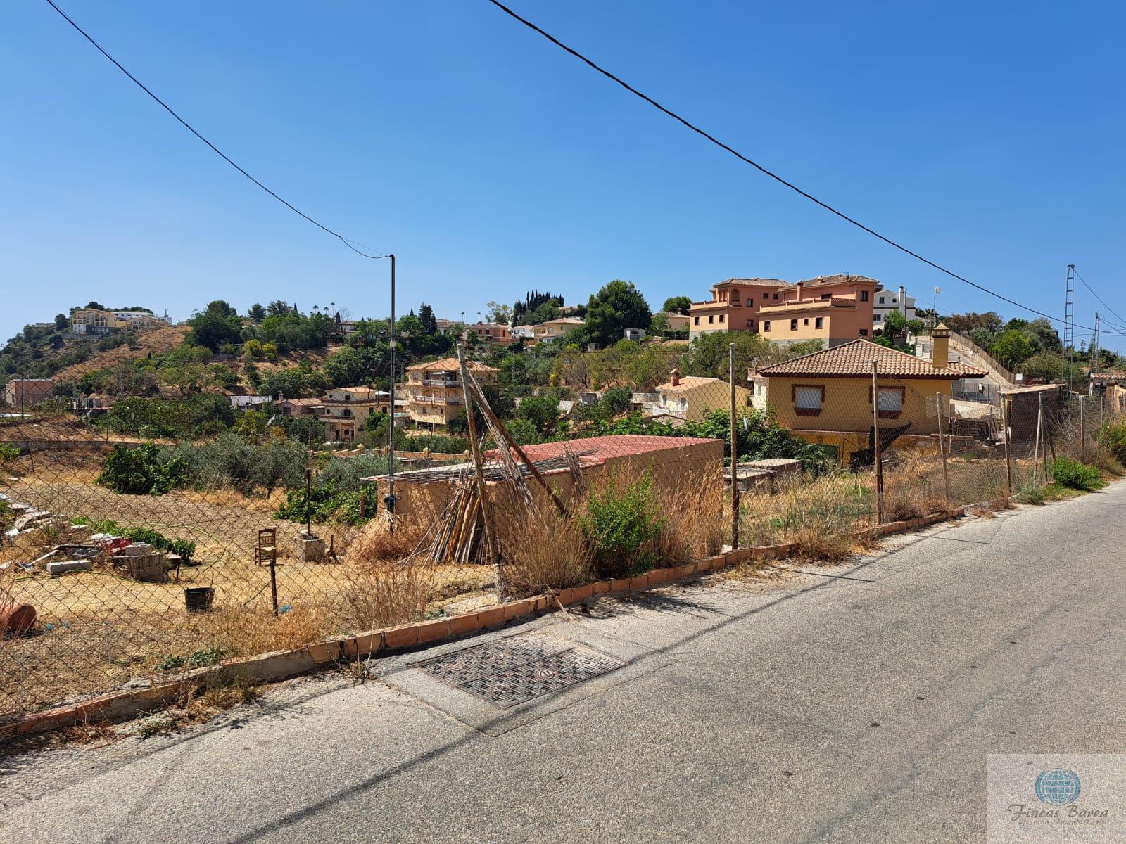For sale of land in Mijas