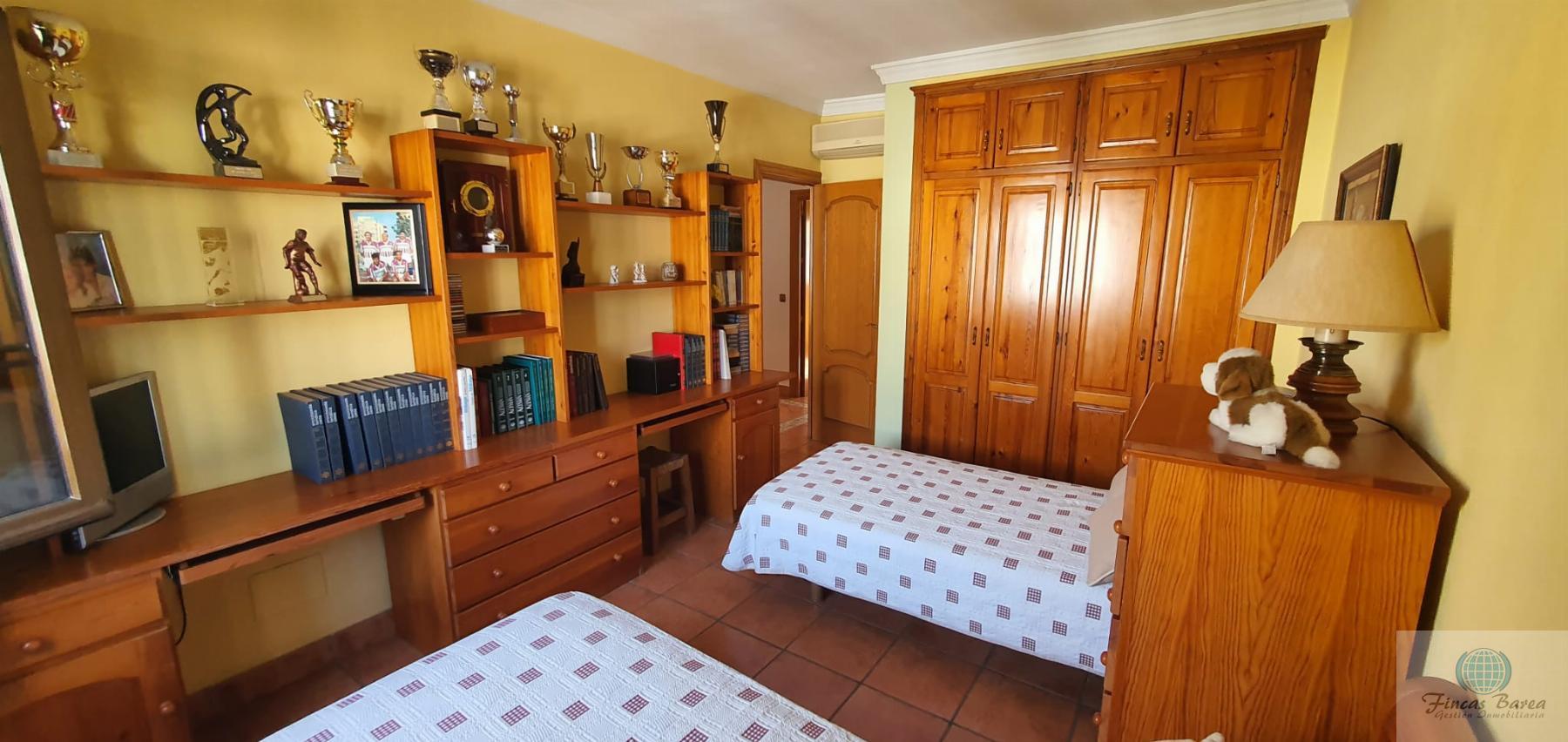 For sale of chalet in Fuengirola