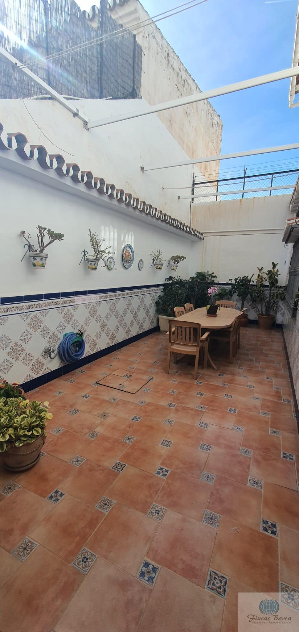 For sale of chalet in Fuengirola