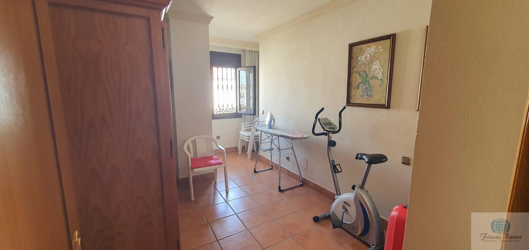 For sale of chalet in Fuengirola