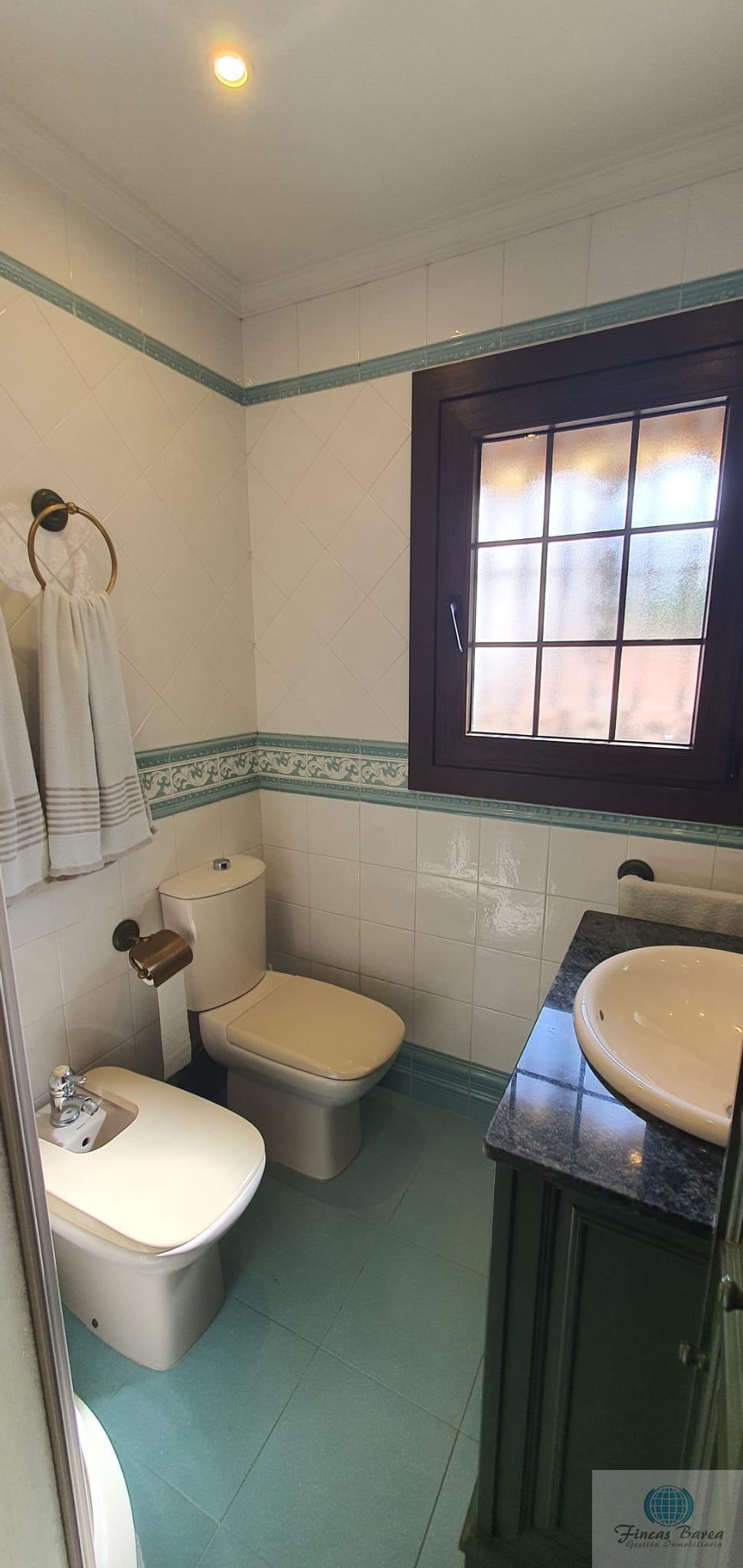 For sale of chalet in Fuengirola
