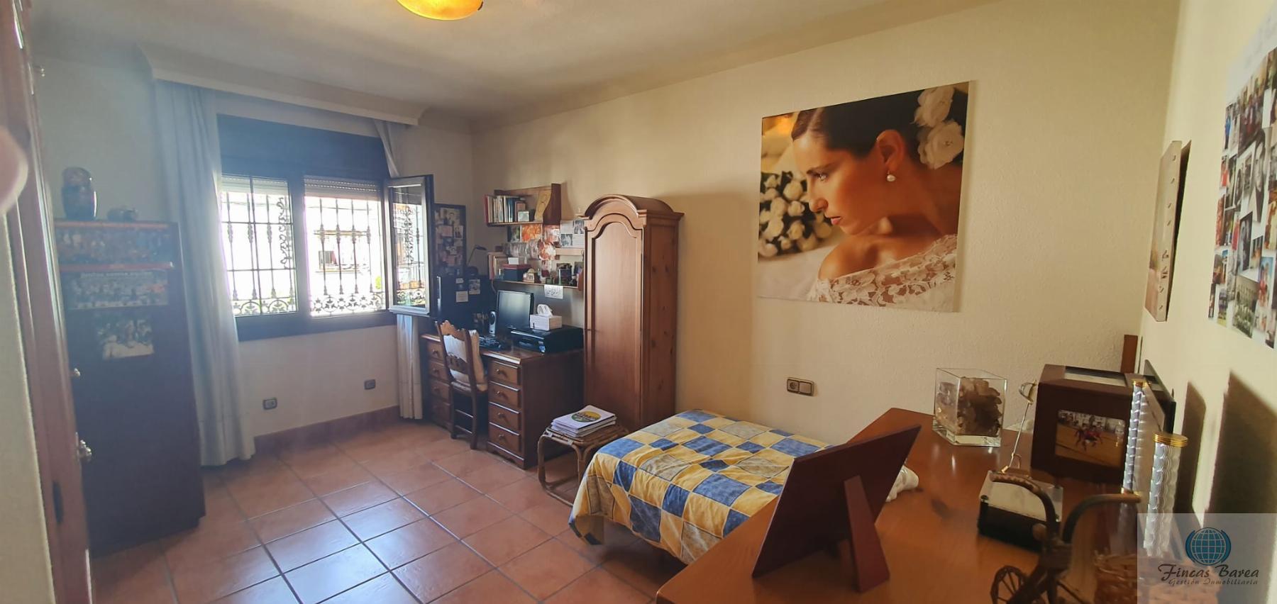 For sale of chalet in Fuengirola