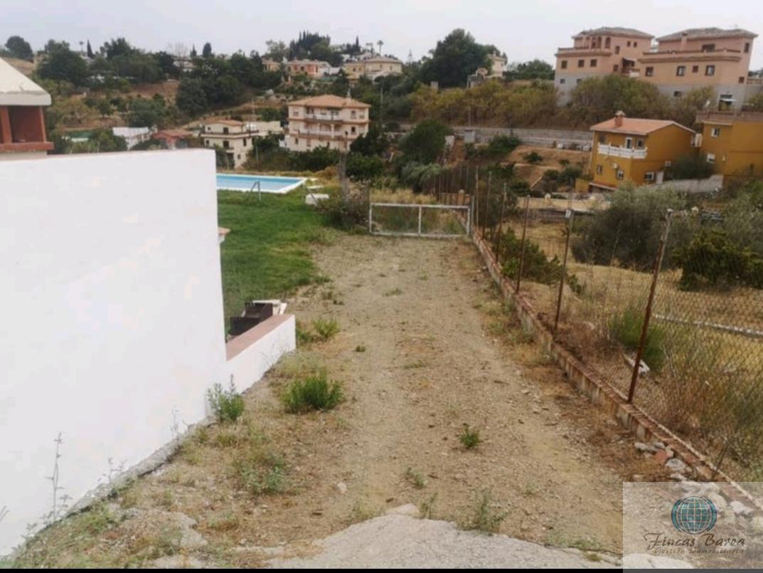 For sale of land in Mijas