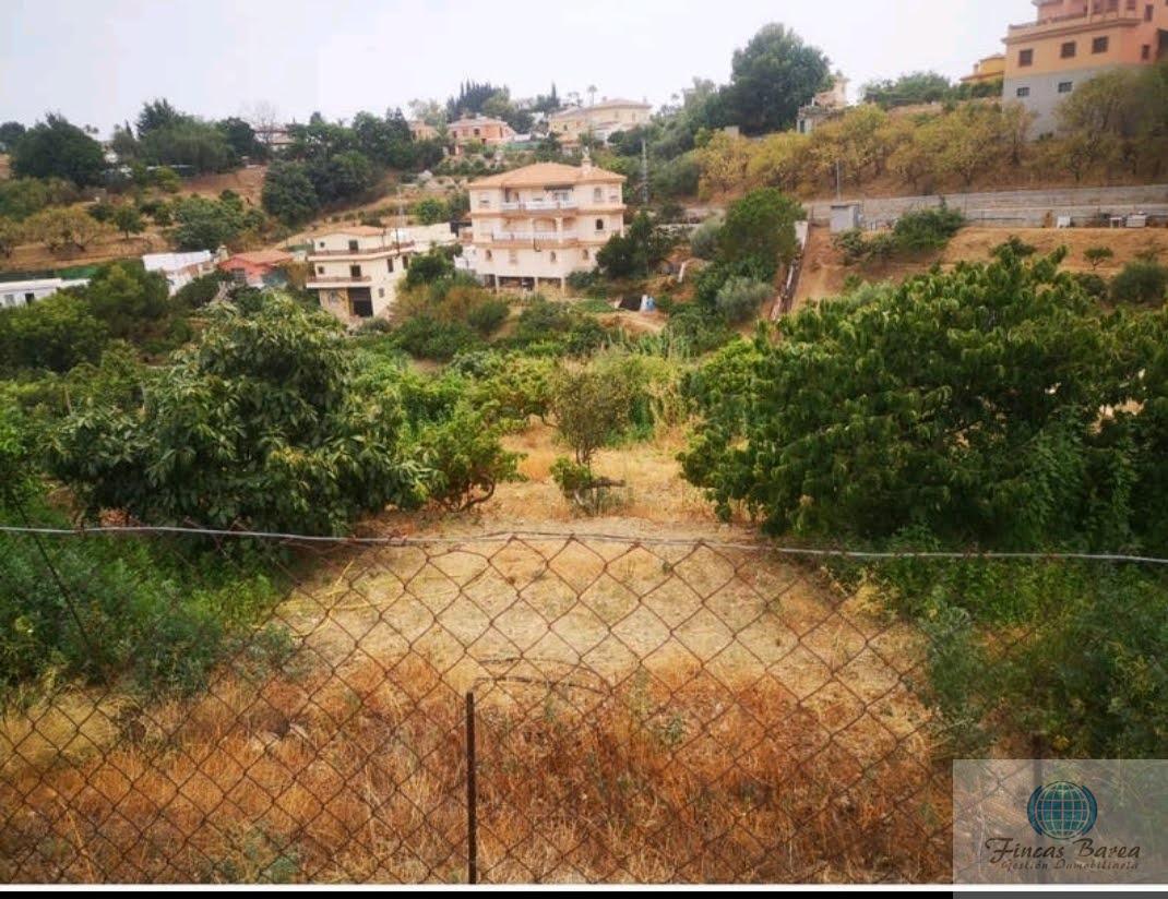 For sale of land in Mijas