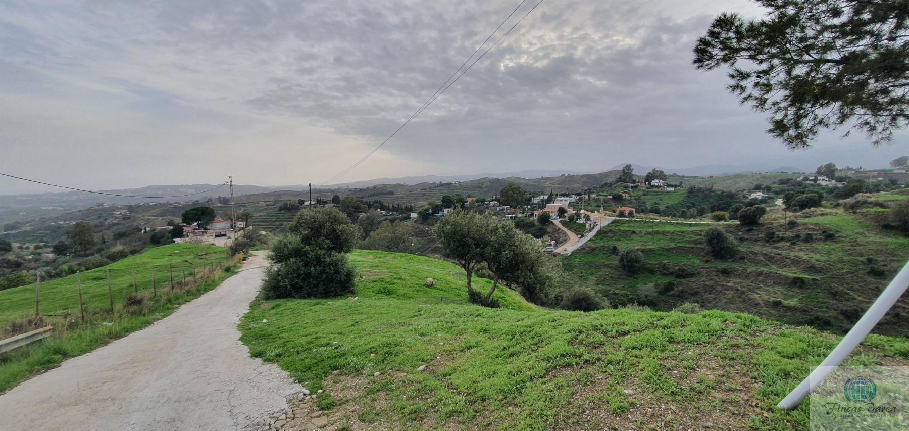 For sale of land in Mijas