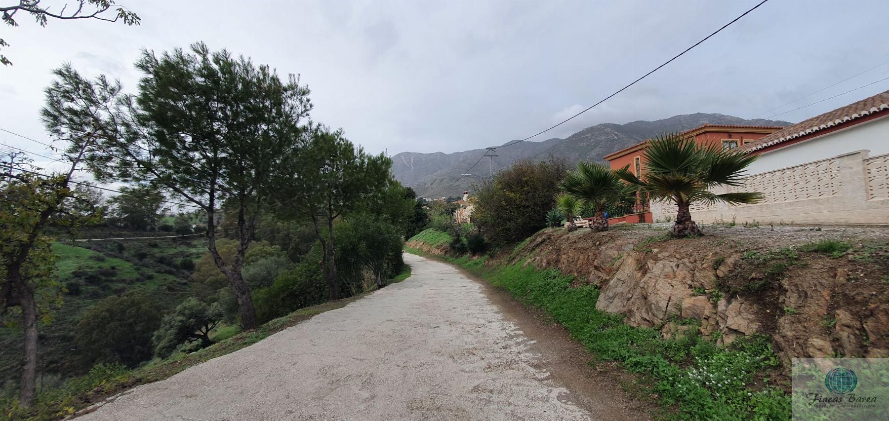 For sale of land in Mijas
