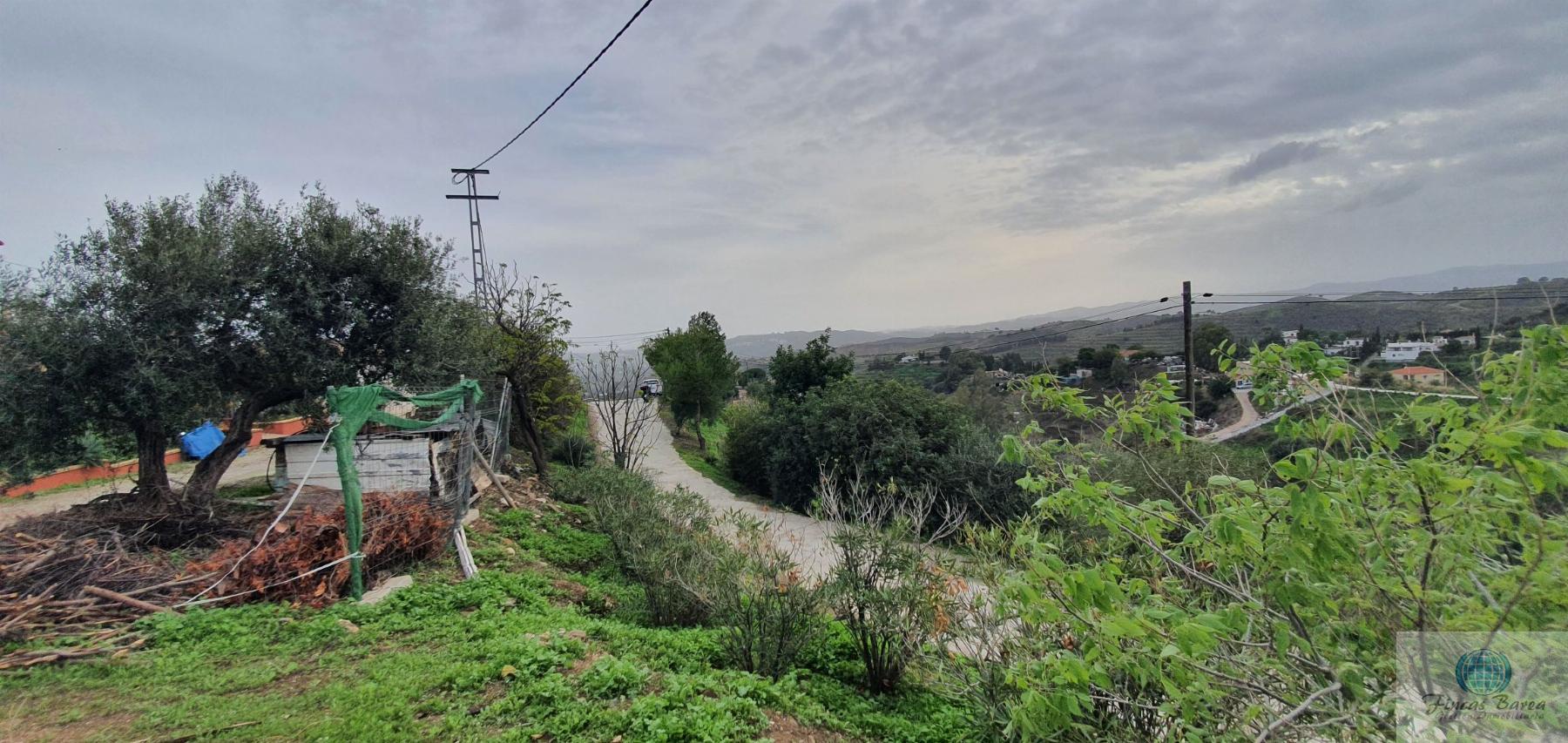 For sale of land in Mijas