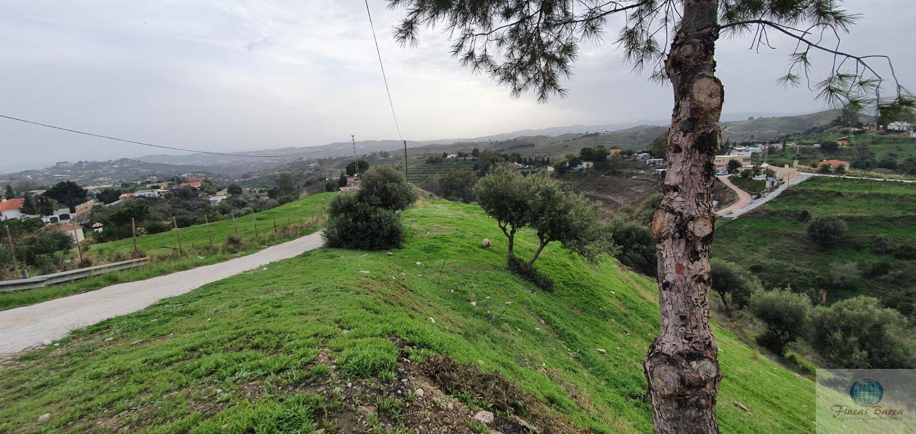 For sale of land in Mijas
