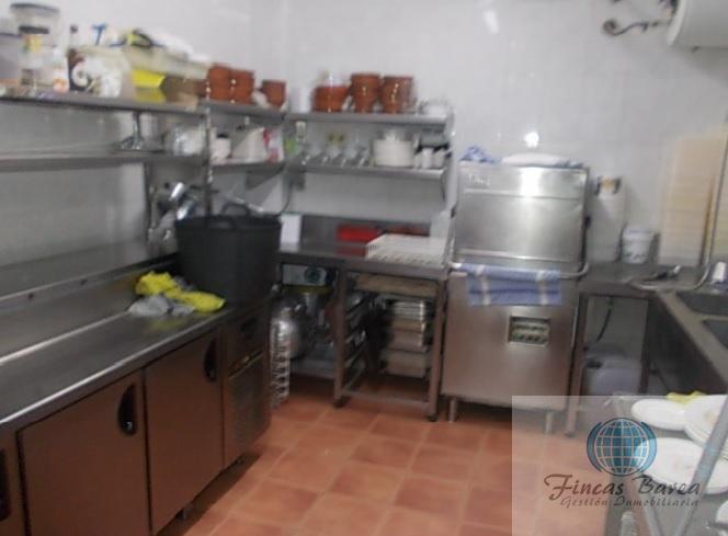 For share of premises in Fuengirola