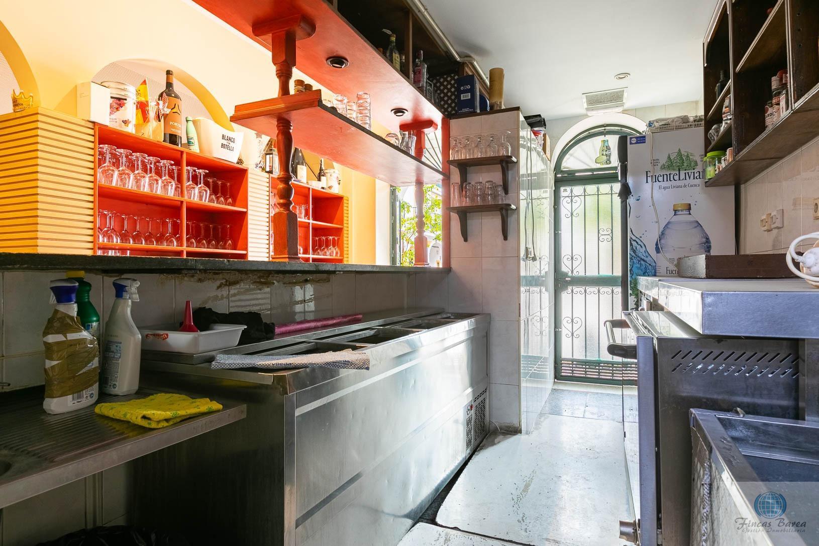 For share of premises in Fuengirola