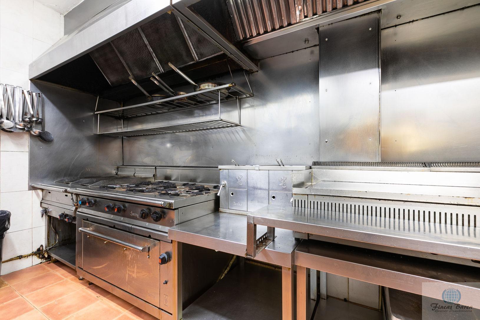 For share of premises in Fuengirola