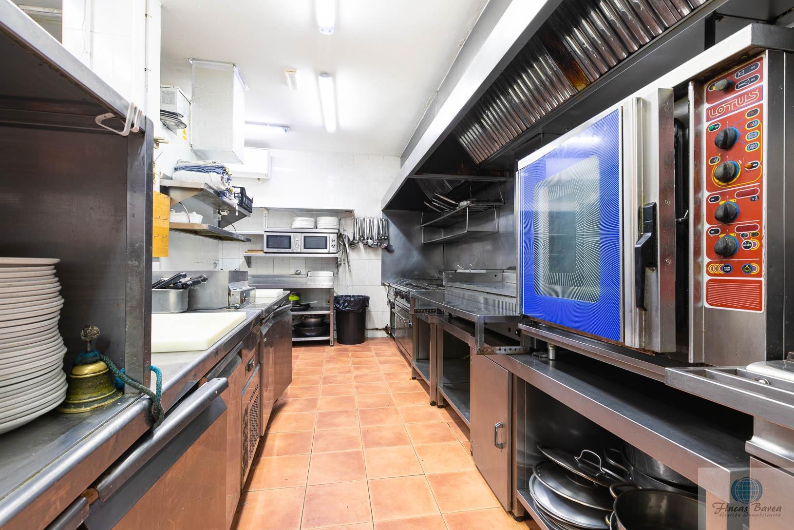 For share of premises in Fuengirola