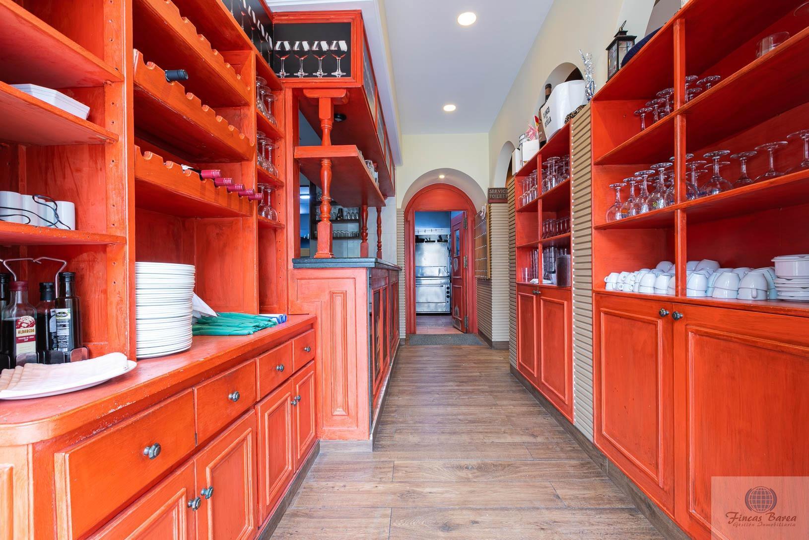 For share of premises in Fuengirola