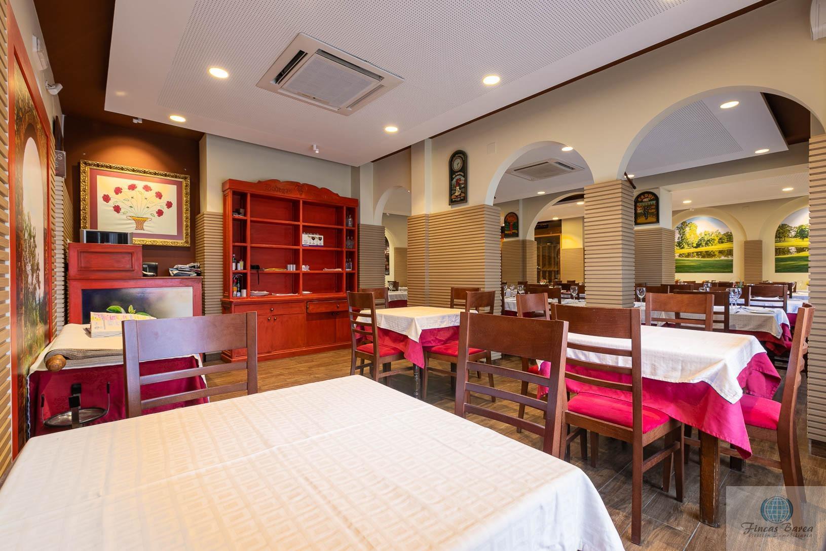 For share of premises in Fuengirola