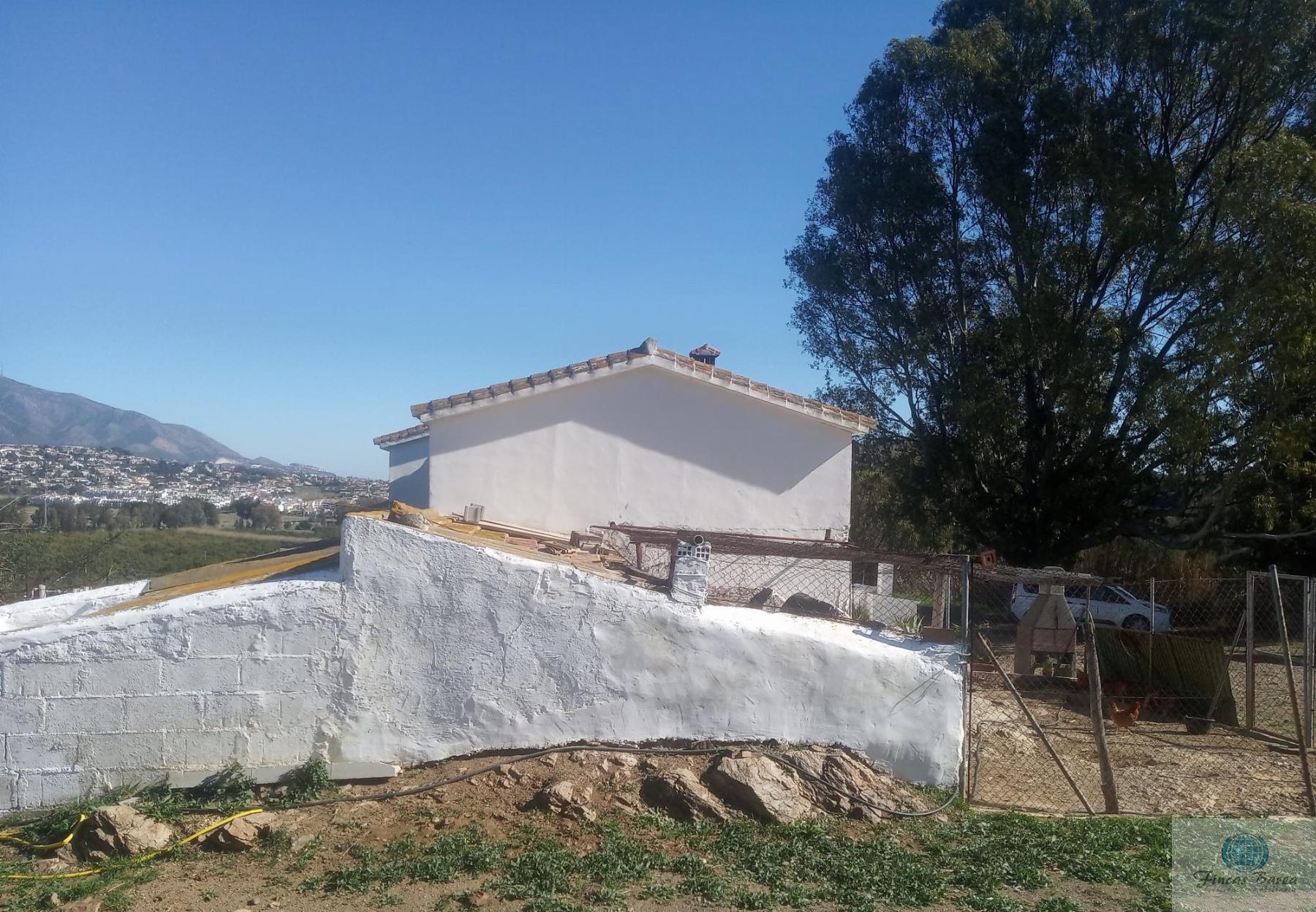 Venta de finca rústica en Mijas Costa