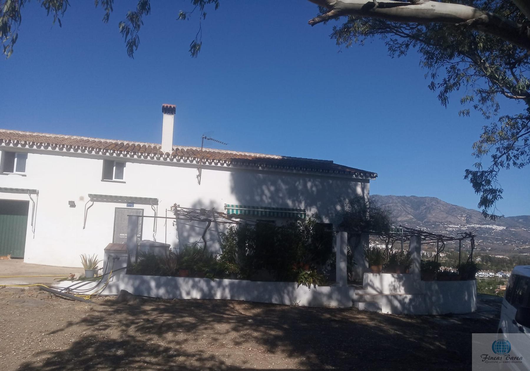 Venta de finca rústica en Mijas Costa