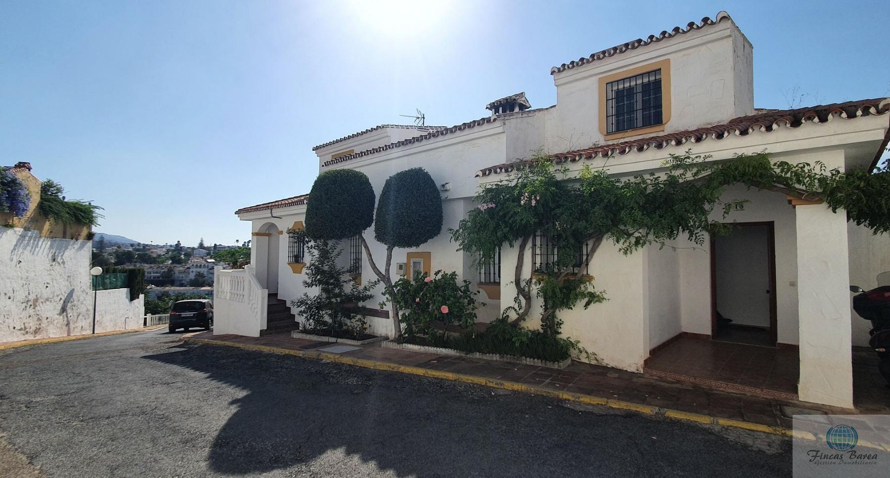 For rent of chalet in Mijas Costa