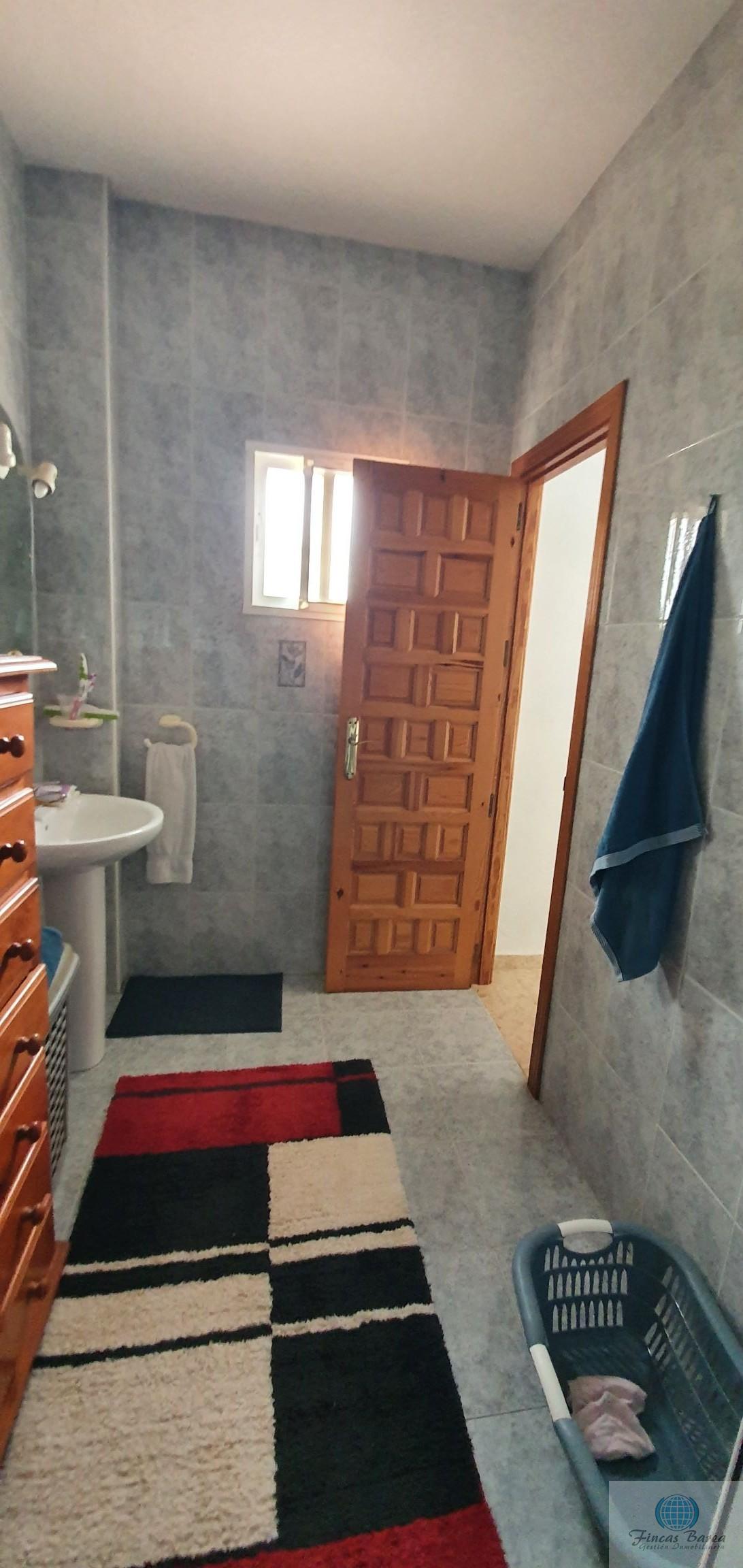 For sale of rural property in Almogía