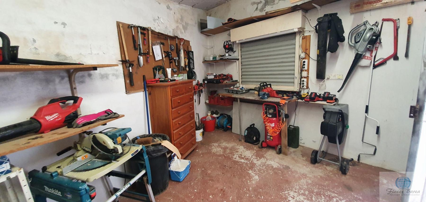 For sale of rural property in Almogía