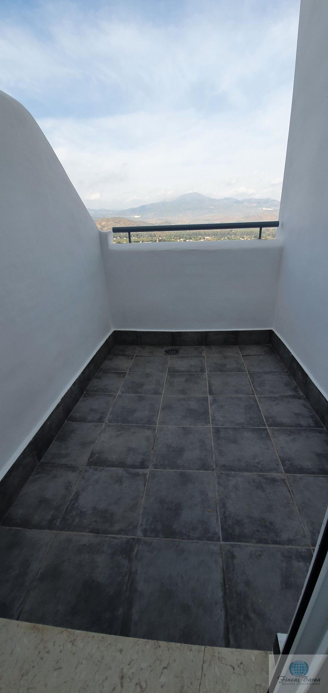 Venta de chalet en Coín