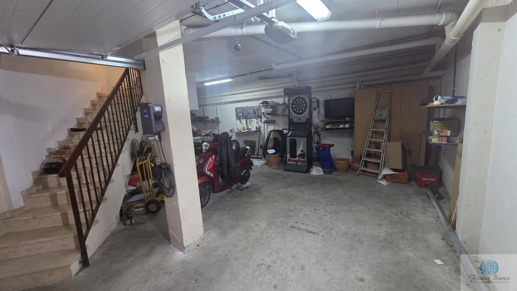 For sale of chalet in Mijas