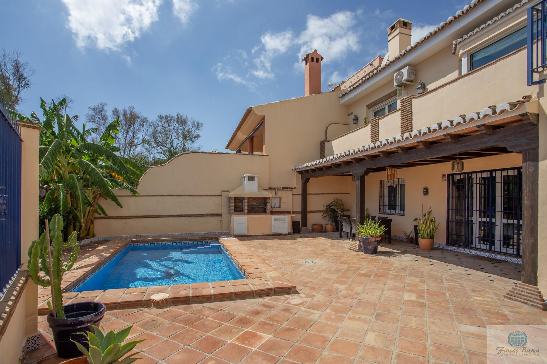 Venta de chalet en Benalmádena