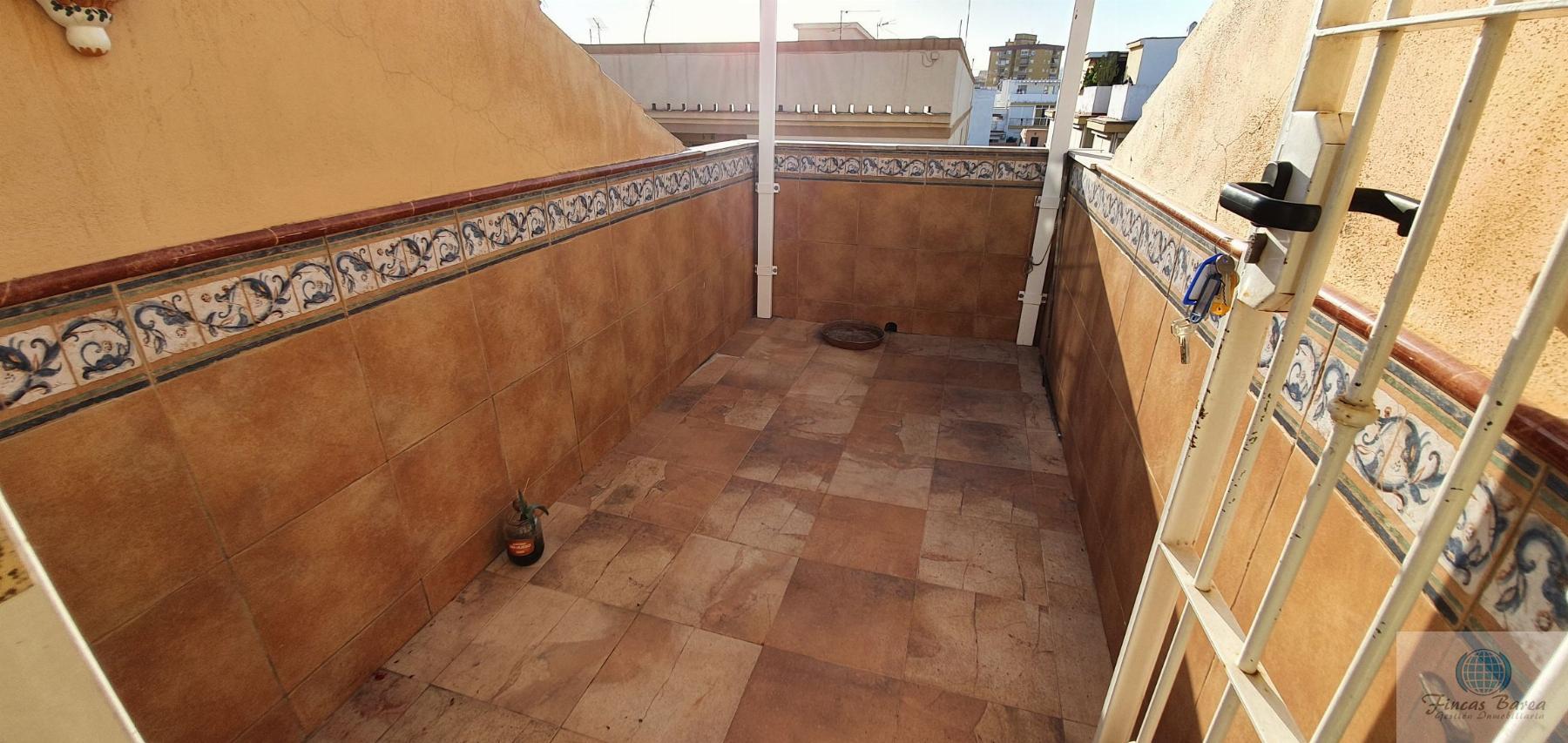 For sale of penthouse in Fuengirola